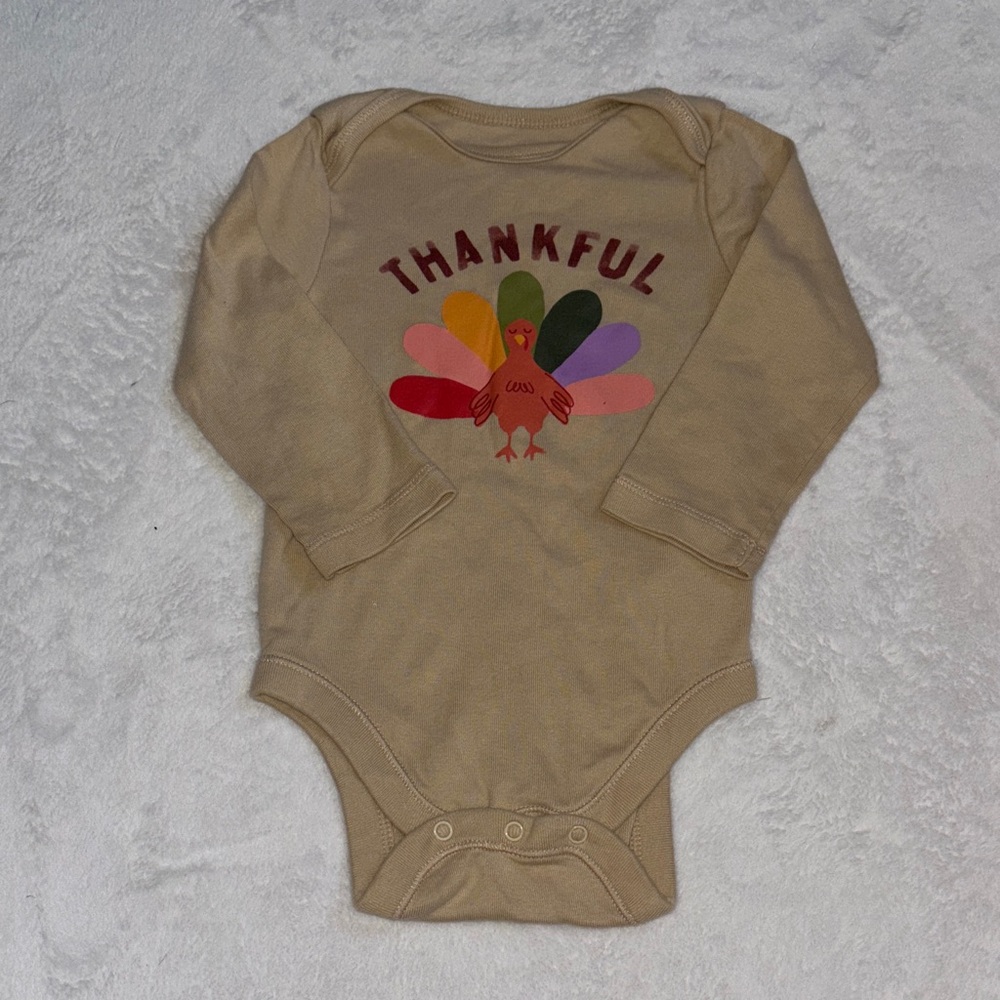 (3 for$10) old navy gender neutral Thankful Turkey Baby Onesie bodysuit